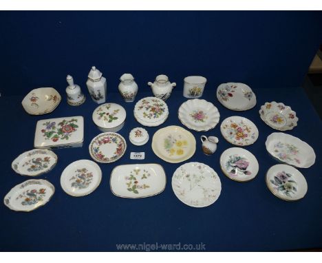A quantity of trinket pots, pin dishes, bell and bud vases by Wedgwood, Royal Worcester, Prinknash, Spode etc. 