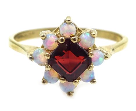 Gold opal and garnet cluster ring, hallmarked 9ct Condition Report & Further Details Approx 2gm, size PClick here for further