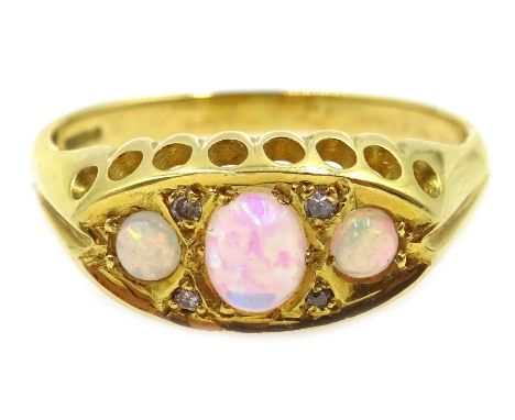 18ct gold opal and diamond ring, hallmarked Condition Report & Further Details Approx 3.9gm, size P-QClick here for further i