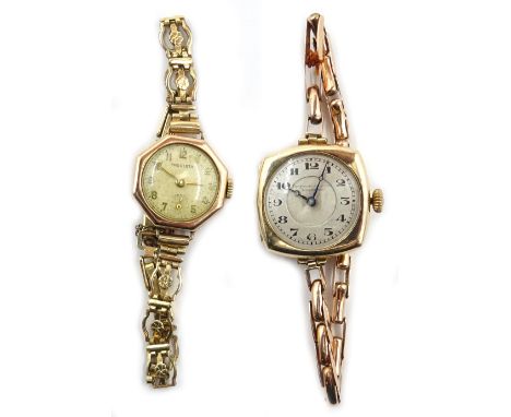 Swiss 9ct gold wristwatch, manual wind case by Fattorini & Sons Ltd, Bradford, London import marks 1922 on gold expanding bra