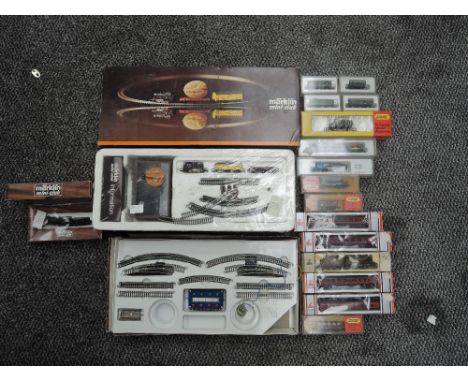 A collection of N Gauge including Marklin Mini Club set 8163S, boxed, 4-6-2 Loco &amp; Tender, boxed 8892, track, boxed 8192,