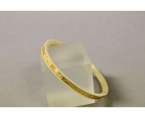 1920's / 30's 22ct Gold & Ivory bangle