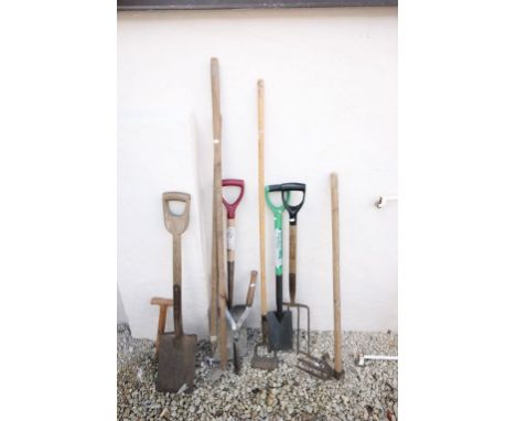 Collection of Garden Tools including Spades, Shovels, Hoes, Shears, Fork, etc