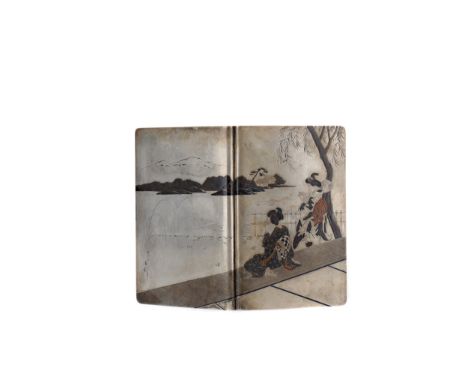 EARLY 20TH CENTURY JAPANESE SILVER CIGARETTE CASE, decorated to the interior and exterior with female figures on a lakeside, 