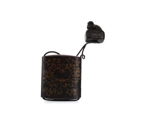 EARLY 20TH CENTURY JAPANESE LACQUERED INRO, in four sections, with gilt floral designs, netsuke attached in the form of a foe
