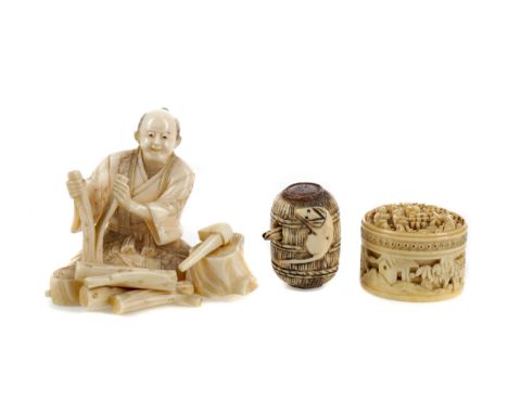 JAPANESE IVORY CARVING, Meiji period, modelled as a man working wood, two character red seal signature to base and paper labe