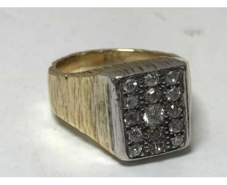 A Gentleman's 18ct gold and platinum set old cut diamond ring, approximately 0.85ct, 17.3g.