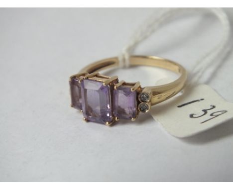 9ct three stone amethyst ring set with diamonds  to shoulders approx size R 3.1g inc     