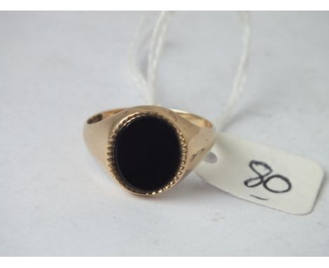 9ct onyx panel ring approx size R 3.3 inc     
