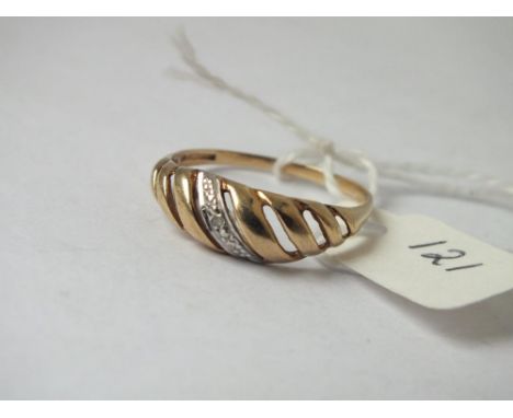 9ct fancy ring approx size T 1.8g inc     