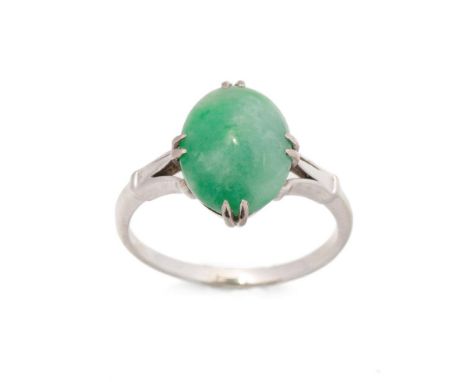 Art Deco platinum ring set with jade insert, 3.4 grams, size L/M.  