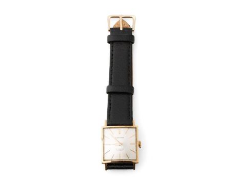 Gentleman's vintage 9ct, Excalibur wrist watch marked .375 to outer case, comprising a square silver tone dial with applied b