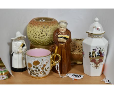 SIX PIECES OF ROYAL WORCESTER AND GRAINGER &amp; CO WORCESTER, comprising five pieces of Royal Worcester: a coffee can decora