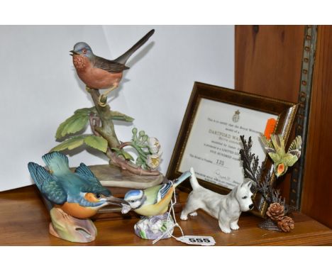 A GROUP OF ROYAL WORCESTER BIRD AND ANIMAL FIGURES, comprising limited edition Dartford Warbler, no 135/500 with framed certi
