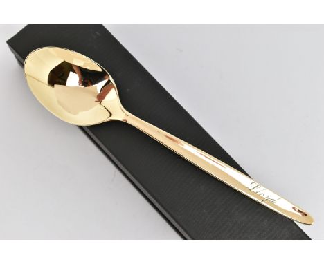 AN 18CT GOLD TABLESPOON, polished design, engraved 'Lloyd', hallmarked 18ct Birmingham, makers mark 'Adam Veevers', approxima