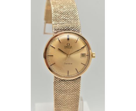 A 9CT GOLD 'OMEGA' WRISTWATCH, automatic movement, round gold tone dial, signed 'Omega automatic Geneve', baton markers, date