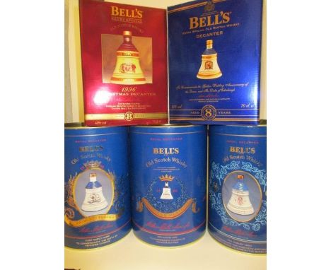 Five boxed bottles of Bells Old Scotch Whisky commemorating Royal birthdays and births, 2 x 70cl, 3 x 75cl 