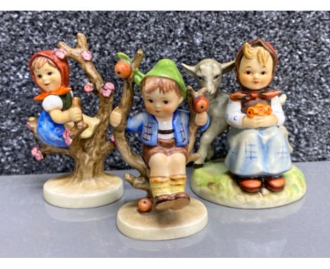 3x west German Goebel ‘Hummel figures
