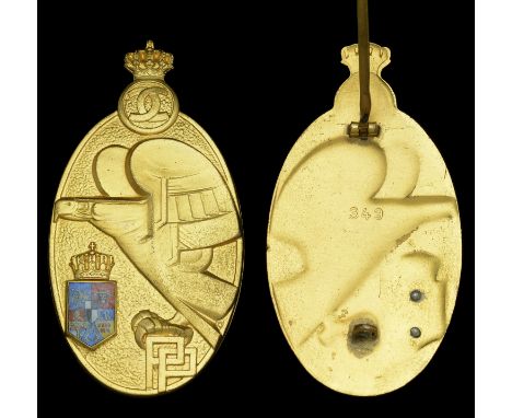 Romania, Kingdom, Pilots Badge, 75mm x 35mm, gilt and enamel, reverse numbered ‘349, with retaining pin, in embossed case of 