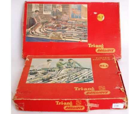RAILWAYS: Two original vintage Triang Railways boxed railway trainsets; RS6 (13005 Diesel Loco set) and RS37 boxed set.