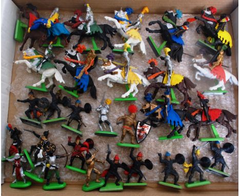 BRITAINS; A collection of vintage Britains Deetail knights, both mounted and others. Various. Plastic figures mounted on meta