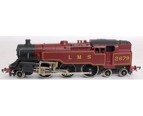 WRENN: An original Wrenn red railway trainset locomotive number 2679, LMS. 

NOTE: This lot comes from an extensive collectio