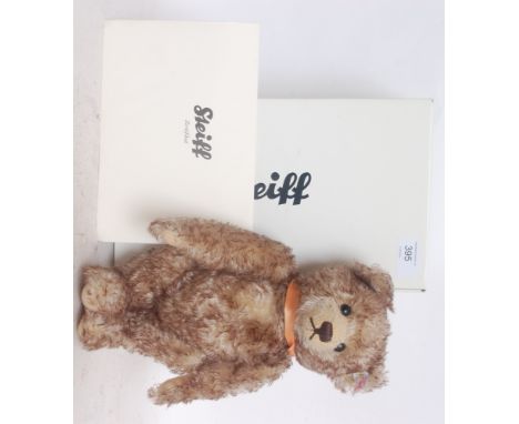 STEIFF; Bear Of The Year 2009 663000 teddy bear, complete with original box and certificate etc