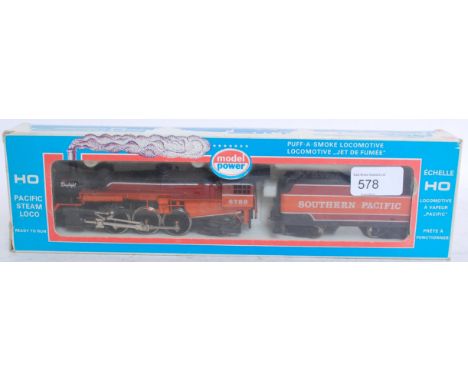 MODEL POWER: Original Model Power Southern Specific railway trainset locomotive within original box. 6789

NOTE: This lot com
