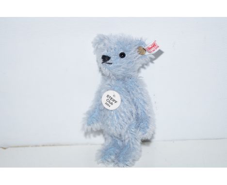 Steiff 2004 club bear. 7cm light blue with box and COA