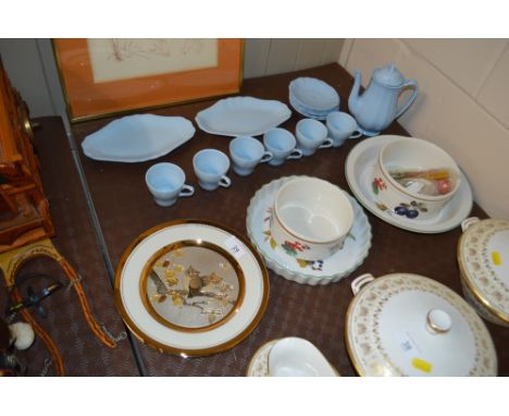 Two Japanese Chokin cabinet plates; a J&amp;G Meakin coffee set; two Royal Worcester 'Evesham Vale' dishes; two pots similar 