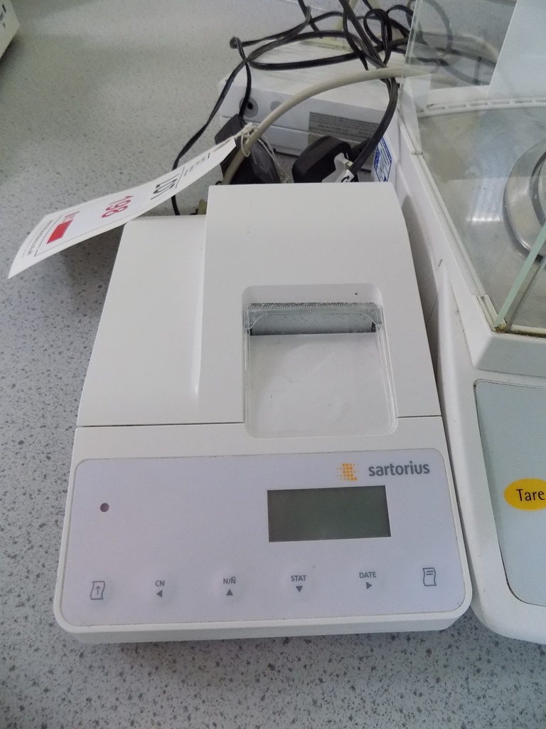 Sartorius LE225D expert analytical balance with Sartorius YDP20 OCE
