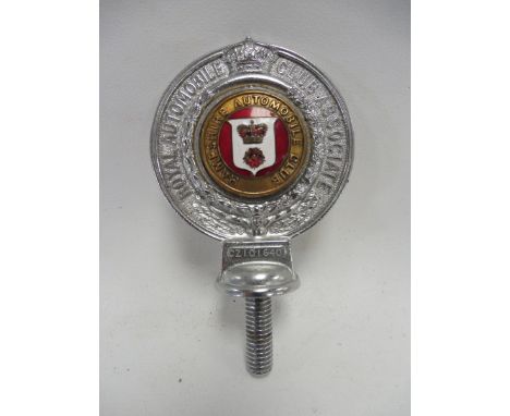 A small RAC associate car badge with excellent Hampshire Automobile Club centre. 