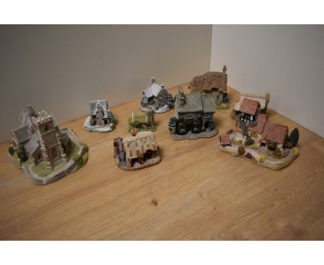 A group of nine Lilliput Lane model cottages, all pre 2000, to include St Marks, The Toy Shop, Patterdale Cottage, Kendal Tea