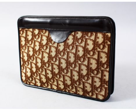 A CHRISTIAN DIOR FABRIC CLUTCH BAG.