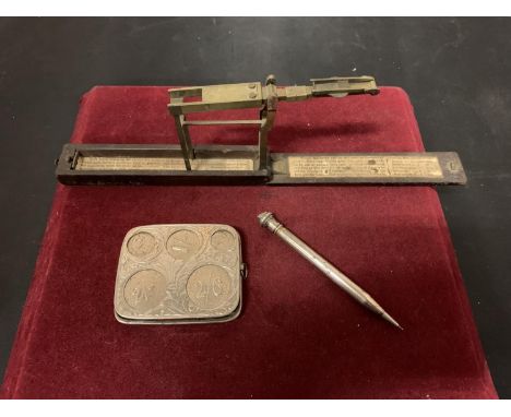 A PAIR OF BOXED VINTAGE SOVEREIGN SCALES, A WHITE METAL COIN BOX AND A STERLING SILVER RETRACTABLE PENCIL 