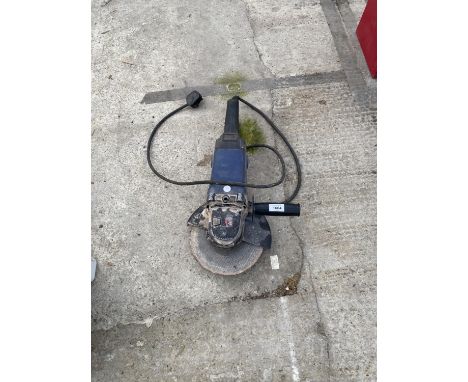 A POWER CRAFT HEAVY DUTY ANGLE GRINDER 
