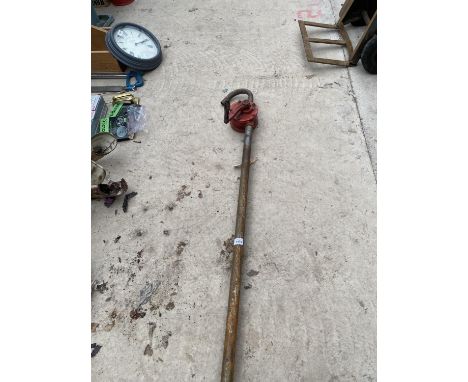 A MANUAL OIL BARREL PUMP 