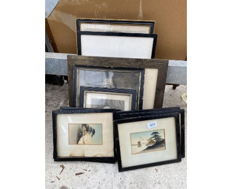 AN ASSORTMENT OF FRAMED VINTAGE PRINTS AND PICTURES 