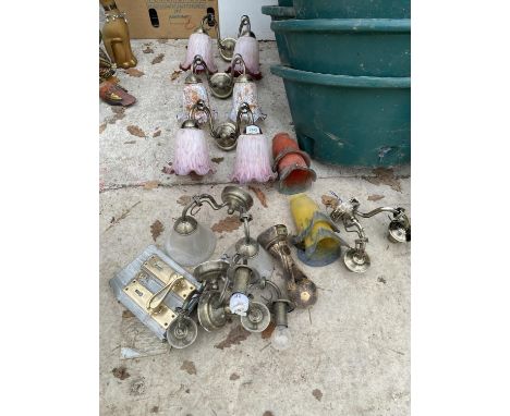 A LARGE ASSORTMENT OF DECORATIVE LIGHT FITTINGS 