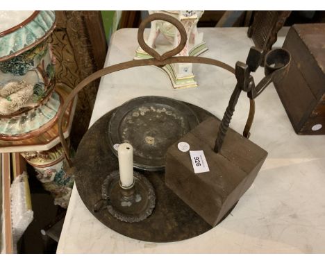 AN ANTIQUE RUSH REED/RUSHNIP LIGHT, 19TH CENTURY PLATE,FIRE SKILLET AND CANDLESTICK STICK HOLDER 