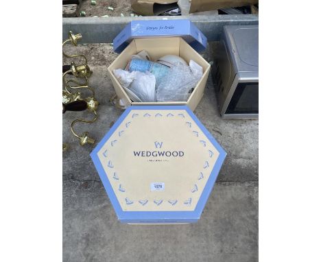 A QUANTITY OF WEDGWOOD TEA SERVICE ITEMS 