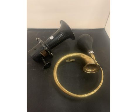 A VINTAGE ' THE GLORIAPHONE' AND A BRASS HORN 