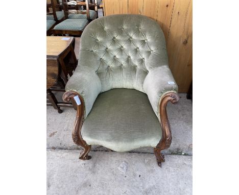 A VICTORIAN WALNUT BUTTON-BACK EASY CHAIR 