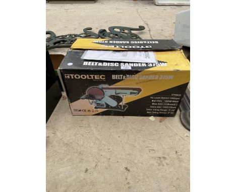 AN AS NEW AND BOXED TOOL TECH BELT AND DISC SANDER 375W 