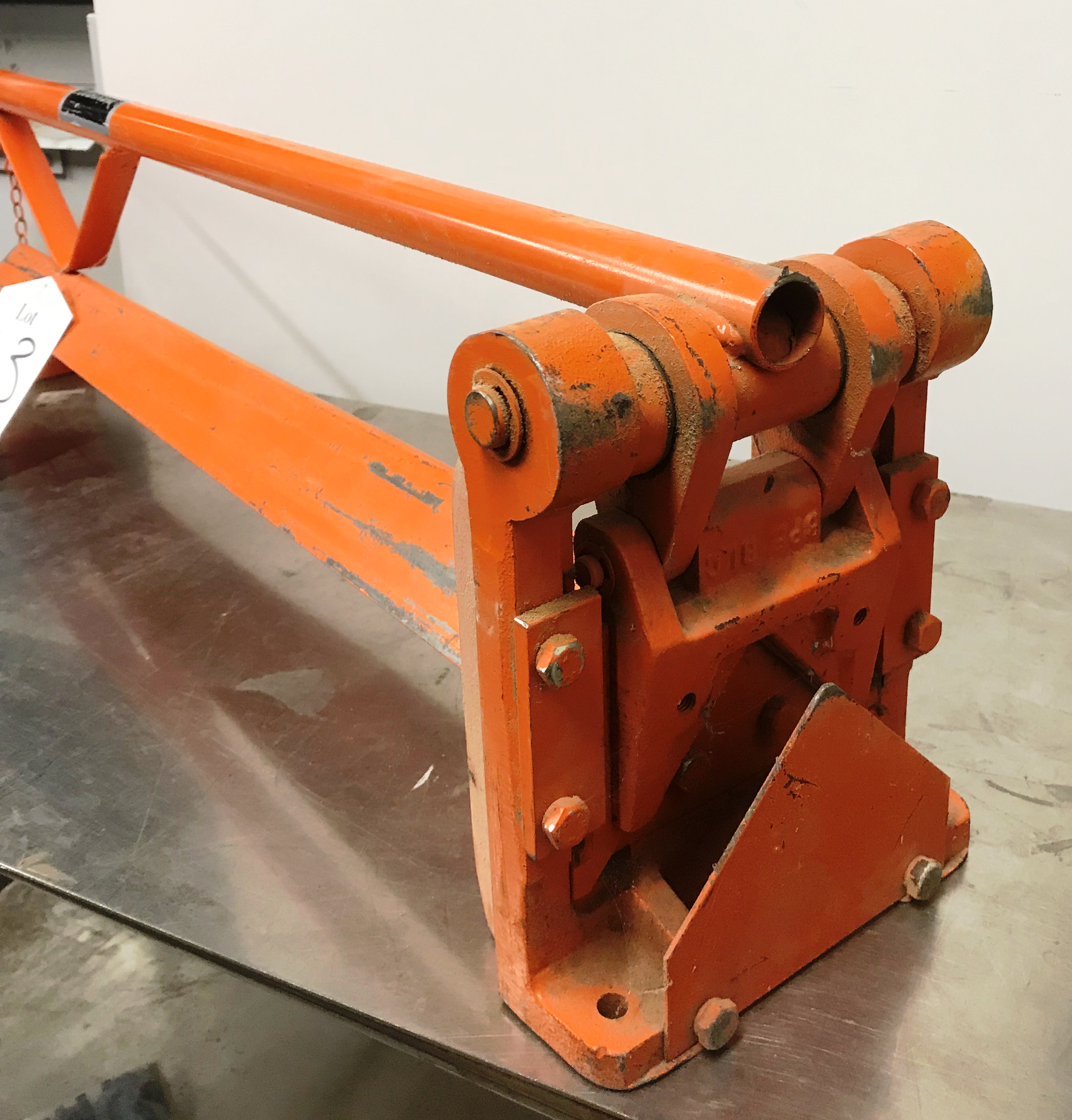 Dexion Mark 5 angle cutterThis lot is suitable for the following