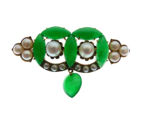 Green jade and split pearl brooch, the two cojoined circles with a trio of pearls (untested and unwarranted) to either side, 