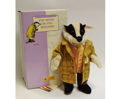 A Steiff Wind in the Willow Badger, 1999, limited edition 560/4000, boxed 