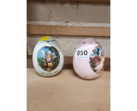 2 DANBURY MINT HUMMEL EGGS 'GOOSE GIRL AND APPLE TREE BOY' 
