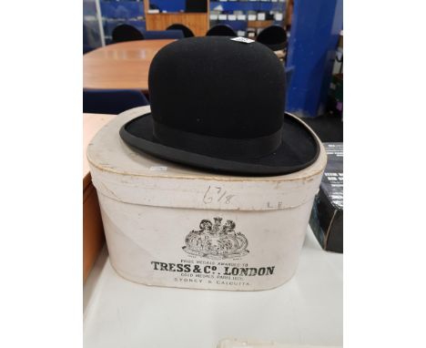 VINTAGE BOWLER HAT AND ORIGINAL BOX 