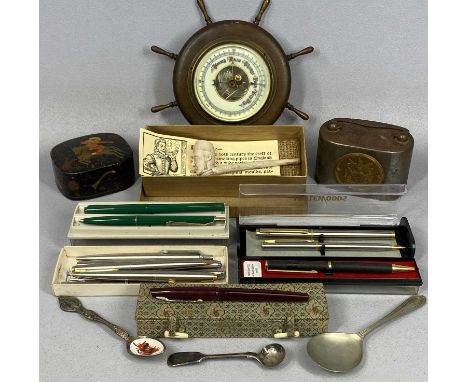 MIXED COLLECTABLES GROUP, to include Parker and other pens and pencils, vintage savings bank, ships wheel type circular wall 